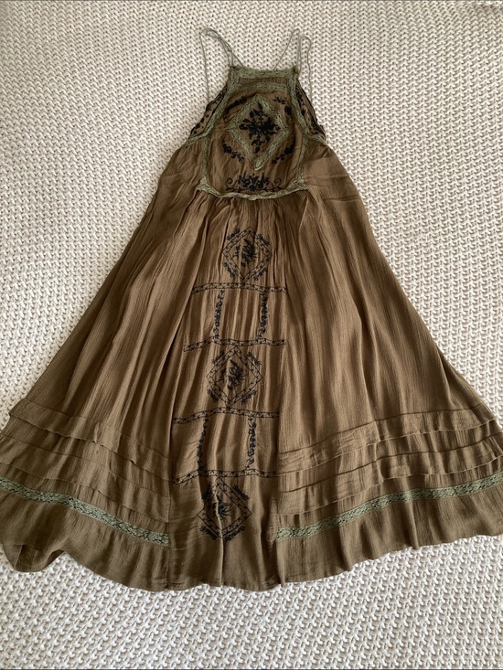 Free People Dresses & Skirts - Free People Olive Green Embroidered Maxi Dress Size XS Vacation Maxi Fairycore